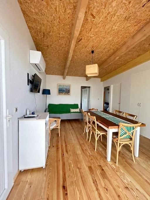 Maison Chalet 200 M De La Plage Climatisation Et Wifi Gruissan Εξωτερικό φωτογραφία